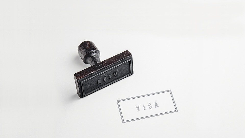 How to Change Employment Visa to an Investor Visa in UAE?